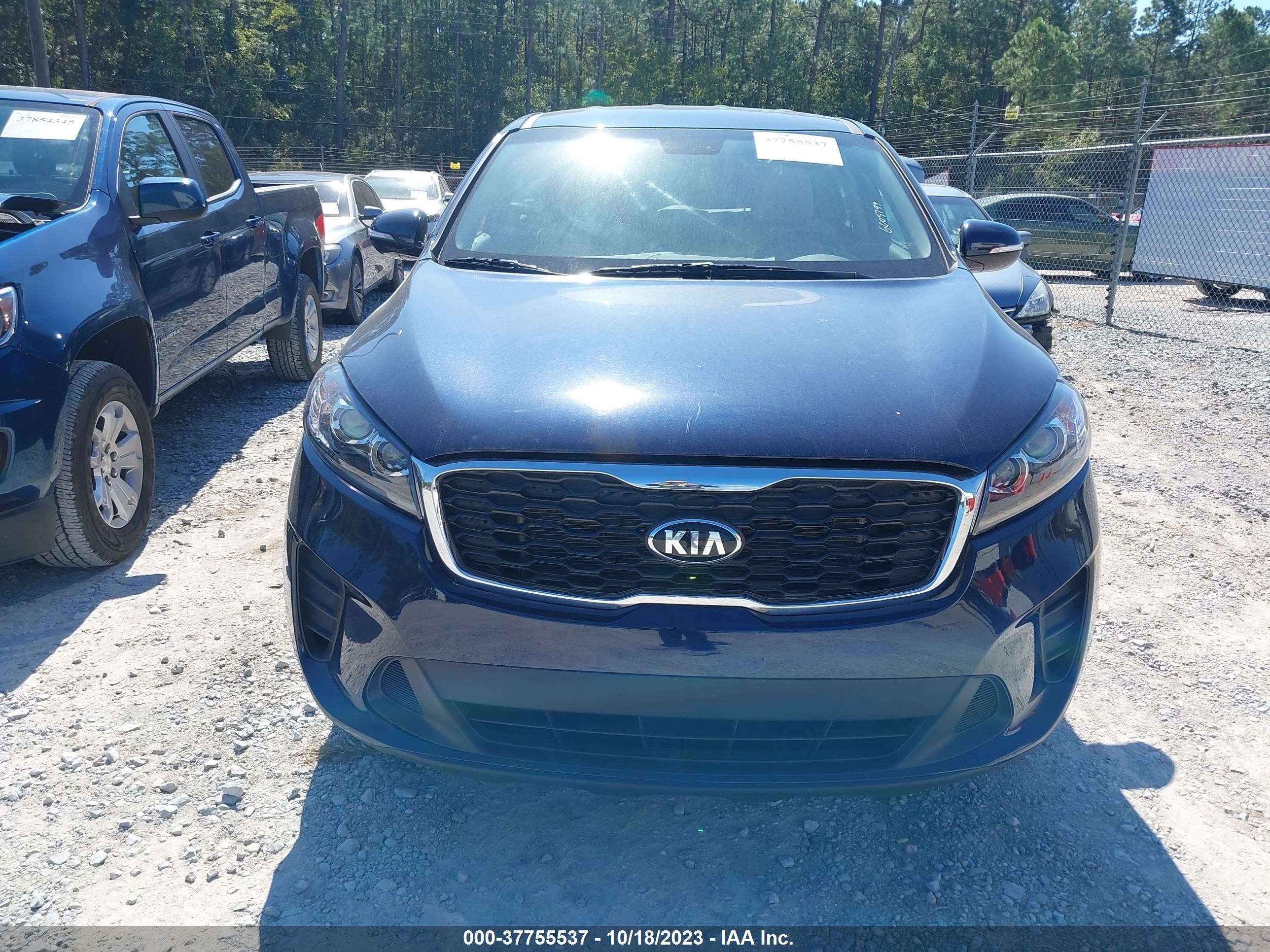 Photo 11 VIN: 5XYPG4A52KG495567 - KIA SORENTO 