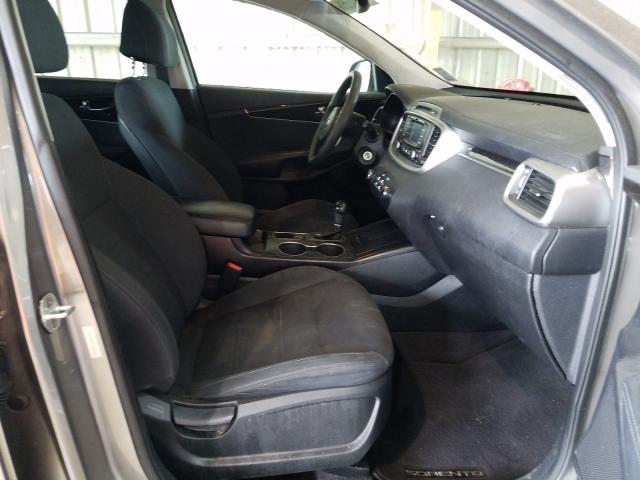 Photo 4 VIN: 5XYPG4A53HG201201 - KIA SORENTO LX 