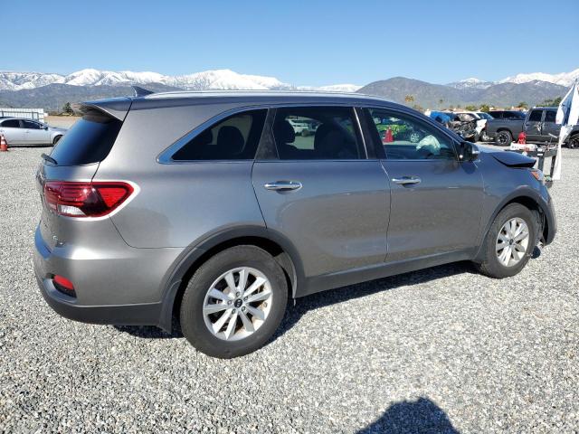 Photo 2 VIN: 5XYPG4A53KG449245 - KIA SORENTO LX 