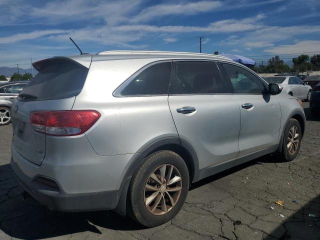 Photo 2 VIN: 5XYPG4A54GG085263 - KIA SORENTO LX 