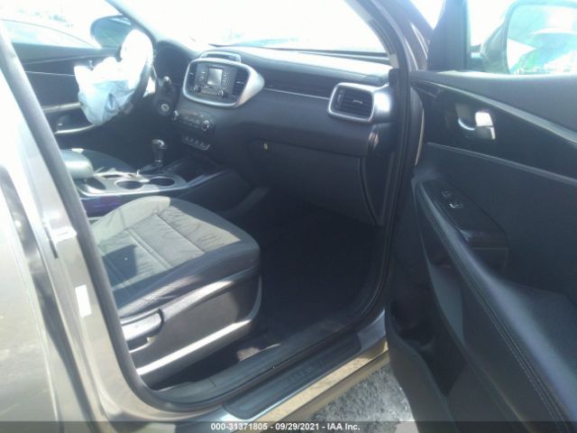 Photo 4 VIN: 5XYPG4A54GG180468 - KIA SORENTO 