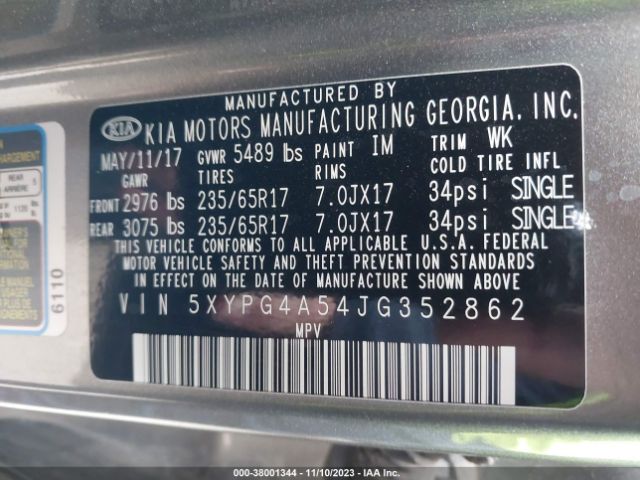 Photo 8 VIN: 5XYPG4A54JG352862 - FORD F150 