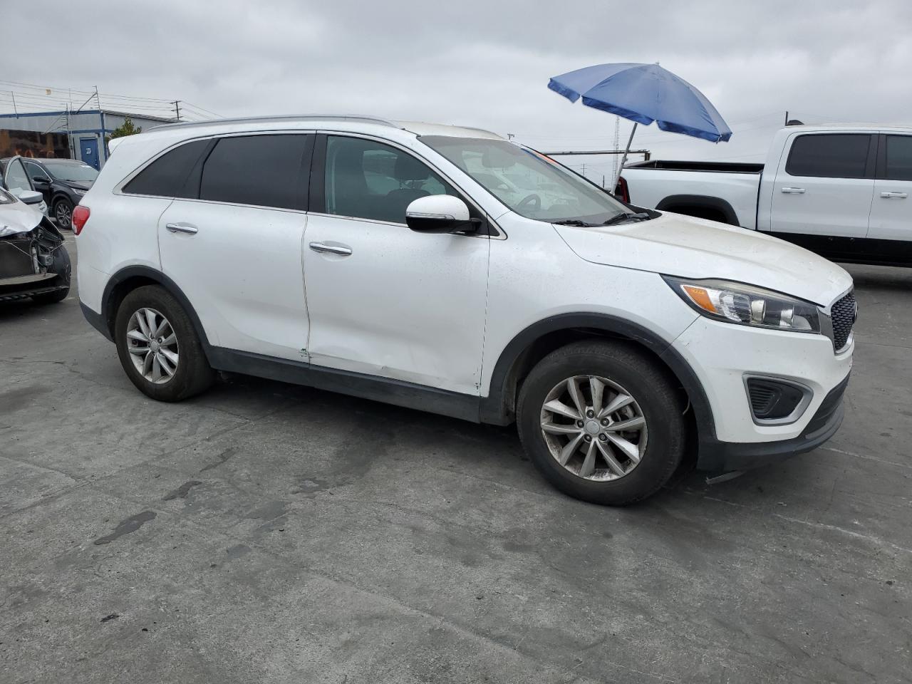 Photo 3 VIN: 5XYPG4A54JG383867 - KIA SORENTO 