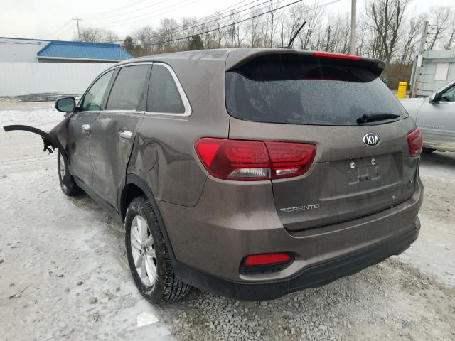 Photo 2 VIN: 5XYPG4A54KG470427 - KIA SORENTO LX 