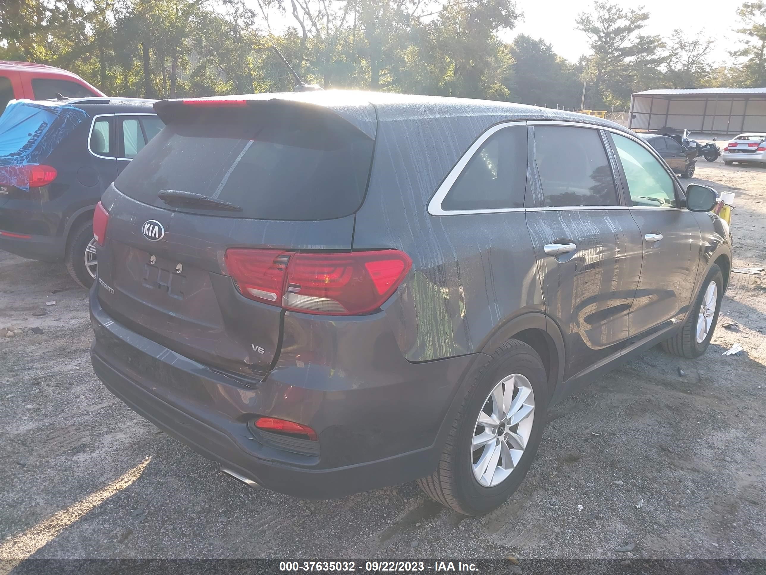 Photo 5 VIN: 5XYPG4A54KG487485 - KIA SORENTO 