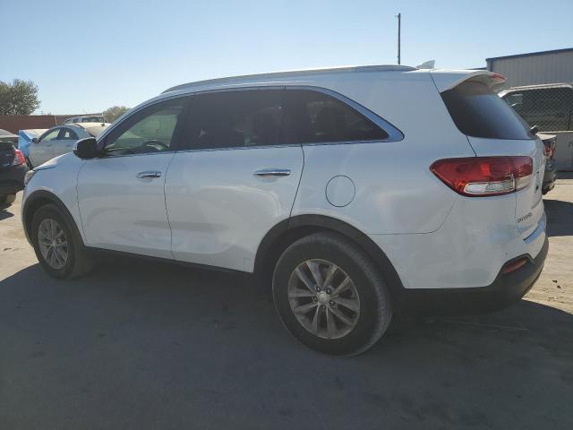 Photo 1 VIN: 5XYPG4A55GG002956 - KIA SORENTO LX 