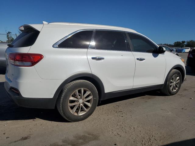 Photo 2 VIN: 5XYPG4A55GG002956 - KIA SORENTO LX 