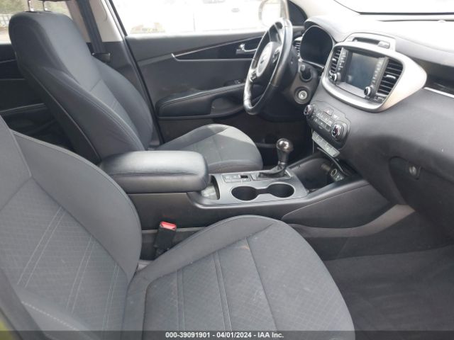 Photo 4 VIN: 5XYPG4A55JG370464 - KIA SORENTO 