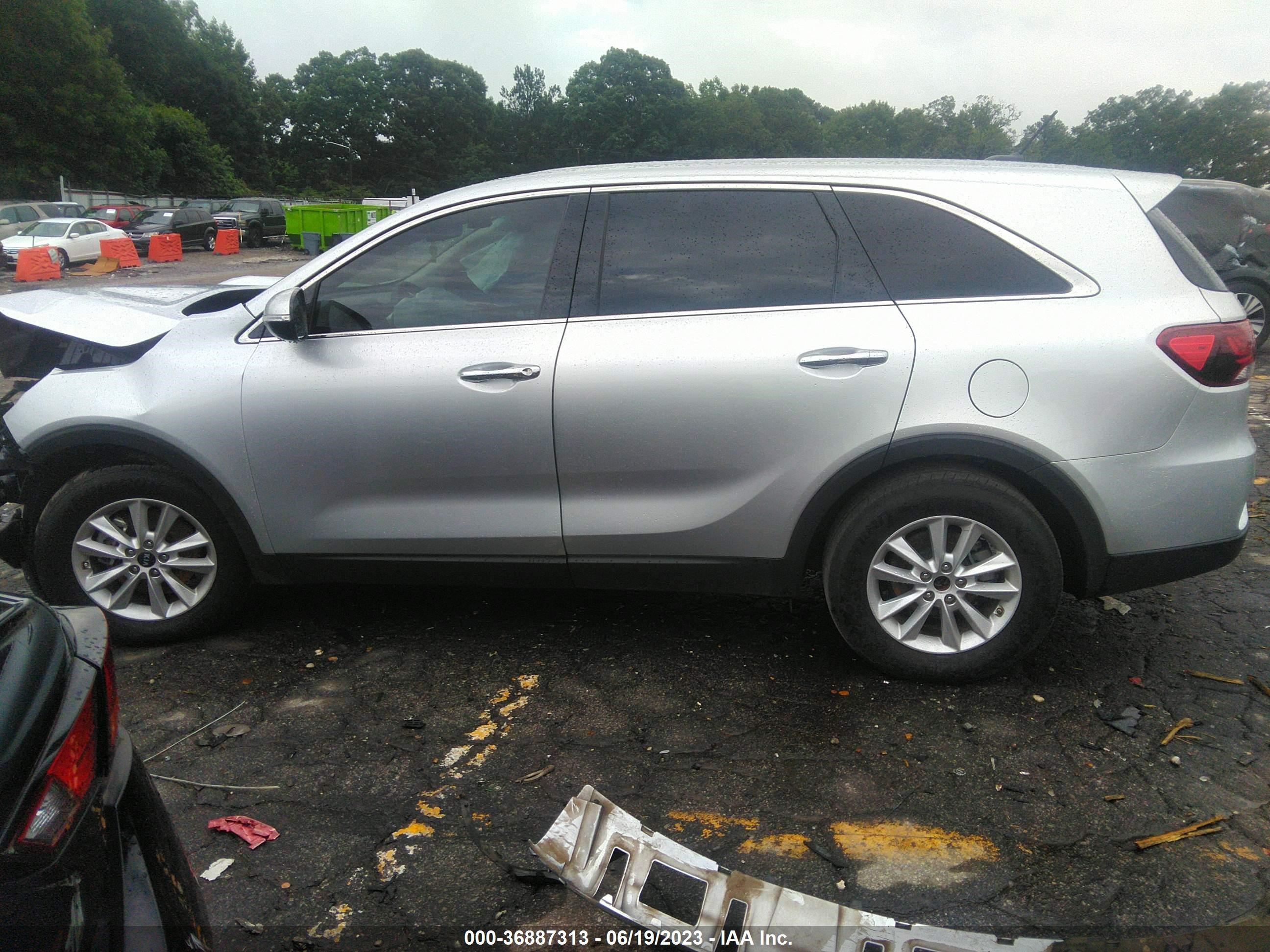 Photo 13 VIN: 5XYPG4A55KG491299 - KIA SORENTO 