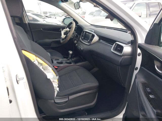 Photo 4 VIN: 5XYPG4A55LG669357 - KIA SORENTO 