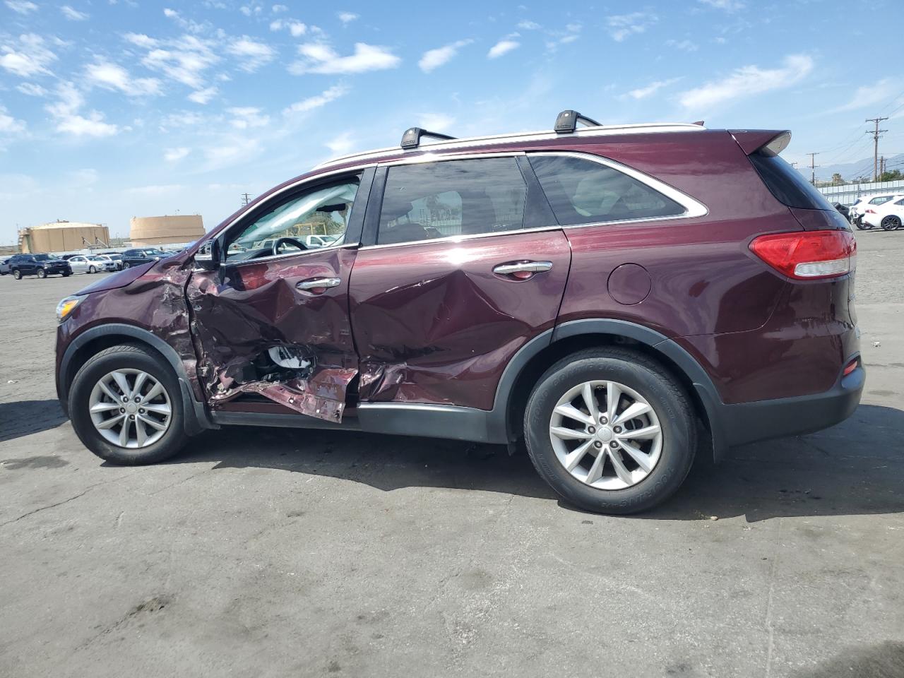 Photo 1 VIN: 5XYPG4A56HG285904 - KIA SORENTO 