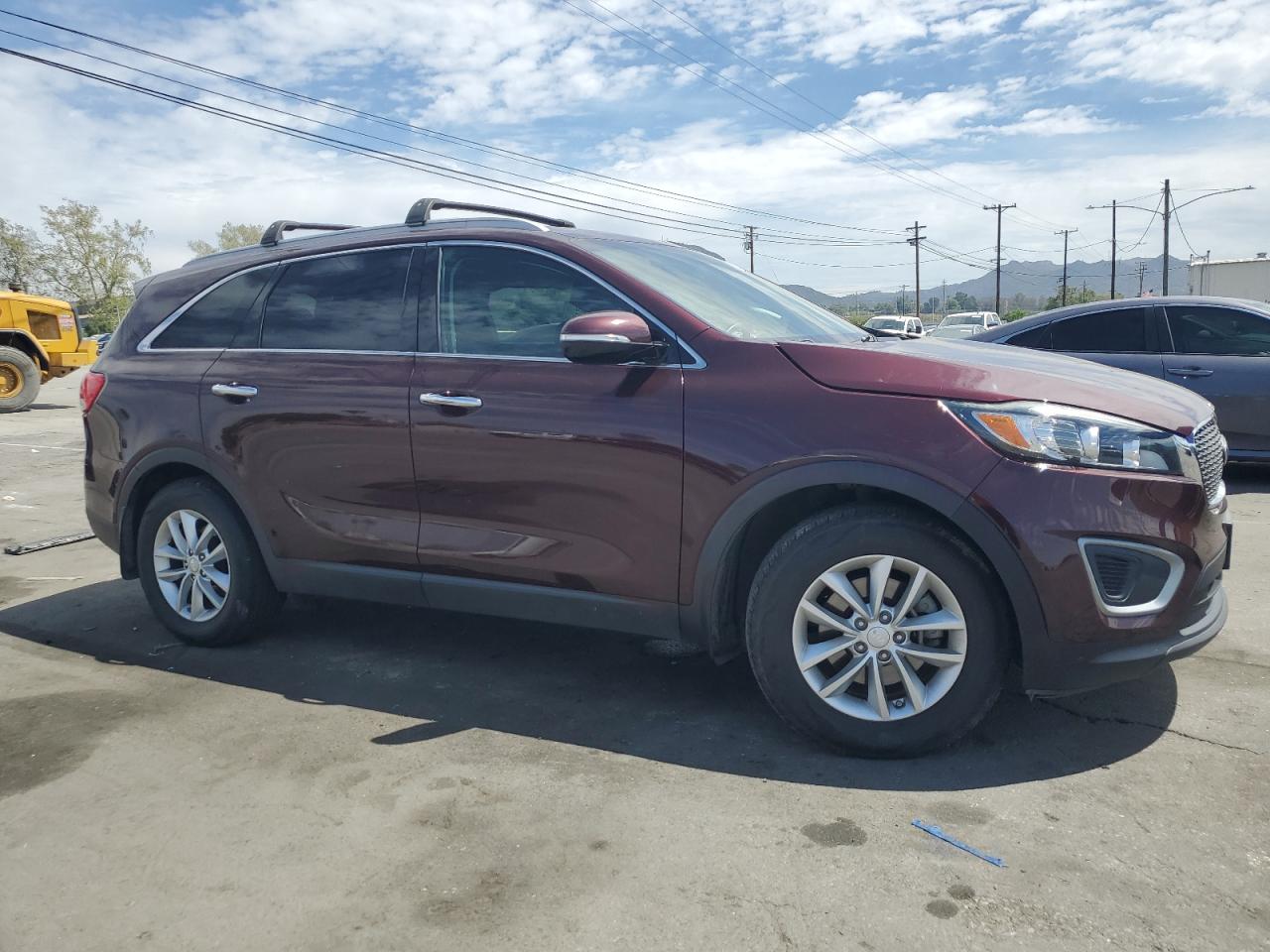 Photo 3 VIN: 5XYPG4A56HG285904 - KIA SORENTO 