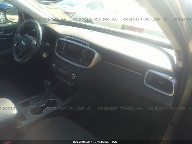 Photo 4 VIN: 5XYPG4A56HG286082 - KIA SORENTO 