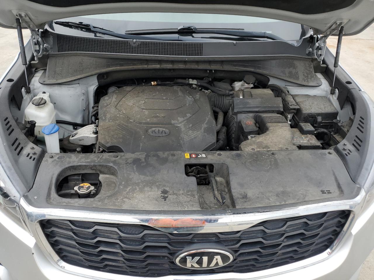 Photo 10 VIN: 5XYPG4A56KG598104 - KIA SORENTO 