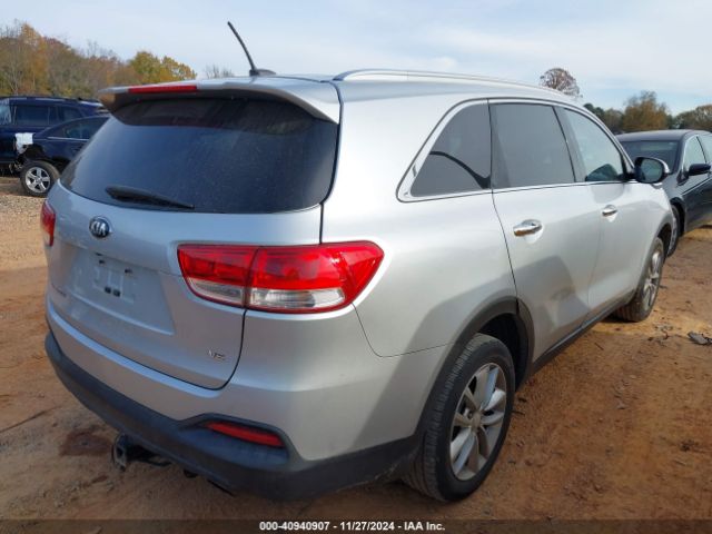 Photo 3 VIN: 5XYPG4A57GG110107 - KIA SORENTO 