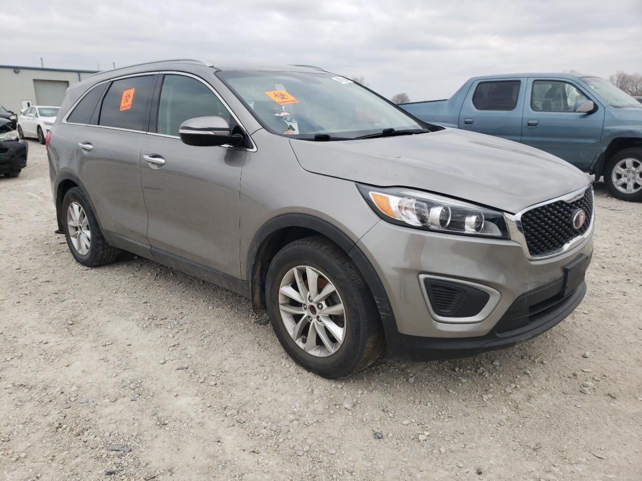 Photo 3 VIN: 5XYPG4A58HG285628 - KIA SORENTO 