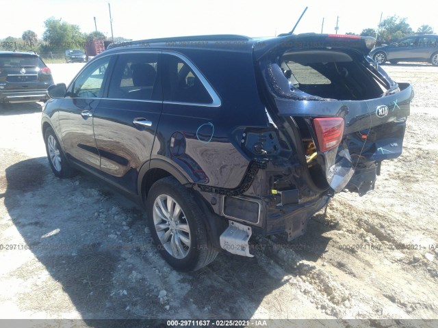 Photo 2 VIN: 5XYPG4A58KG605621 - KIA SORENTO 