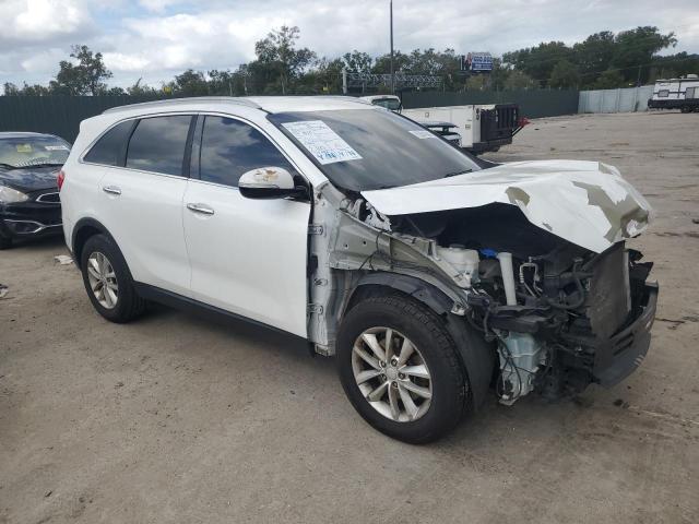 Photo 3 VIN: 5XYPG4A59GG132075 - KIA SORENTO LX 