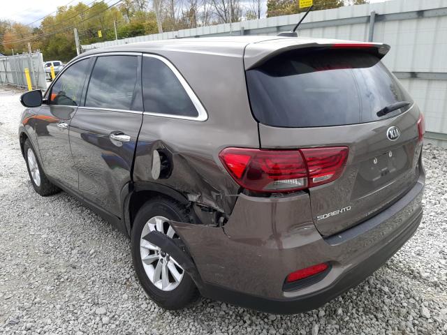 Photo 2 VIN: 5XYPG4A59KG490530 - KIA SORENTO LX 