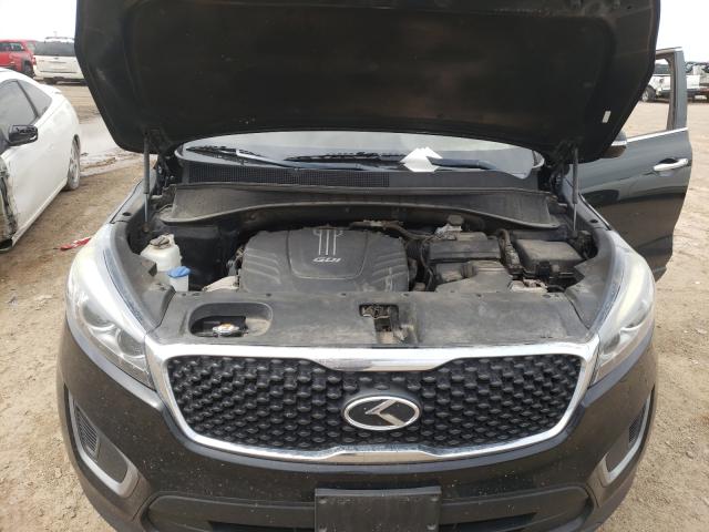 Photo 6 VIN: 5XYPG4A5XGG036603 - KIA SORENTO LX 