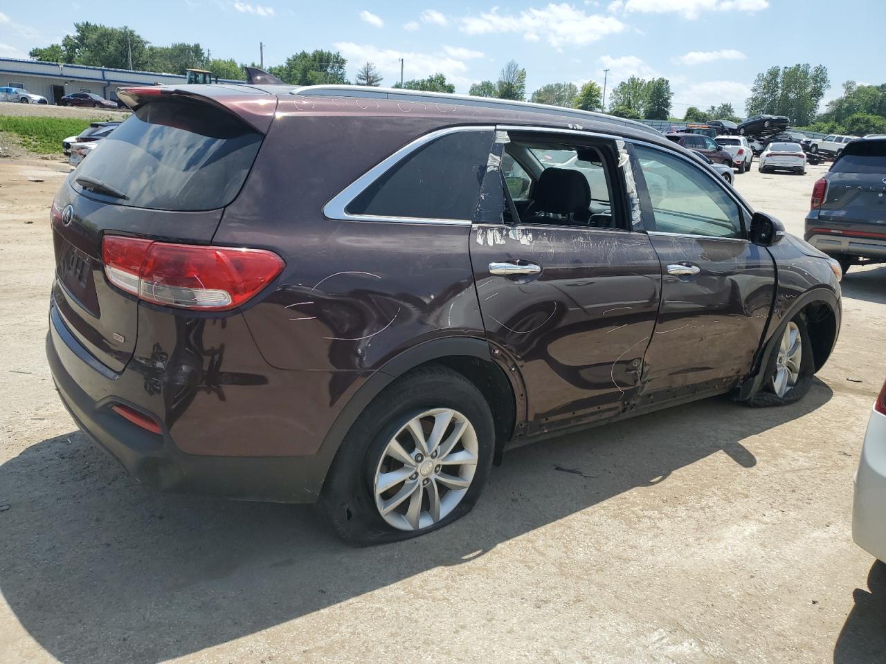 Photo 2 VIN: 5XYPG4A5XGG036813 - KIA SORENTO 