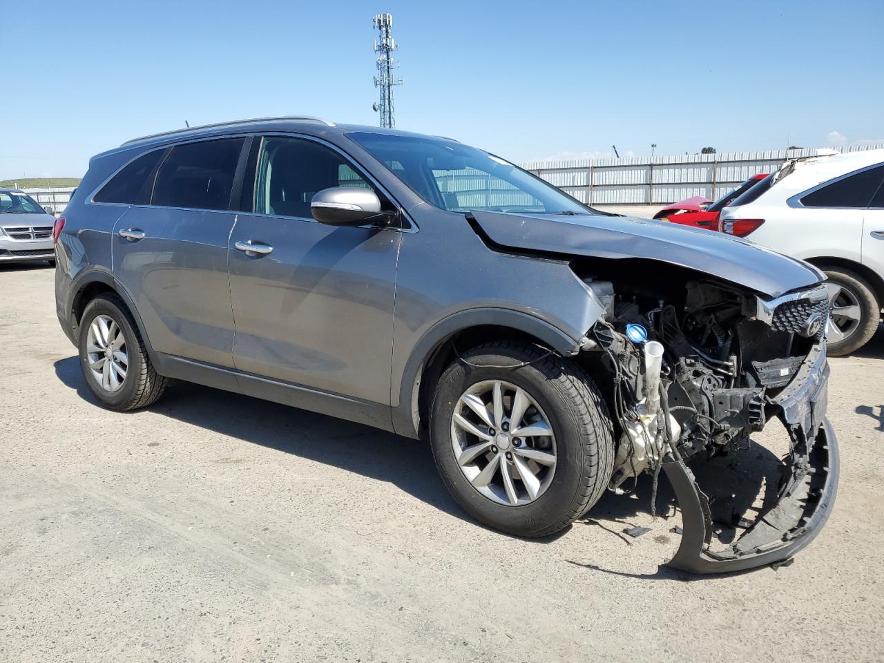 Photo 3 VIN: 5XYPG4A5XGG094050 - KIA SORENTO 