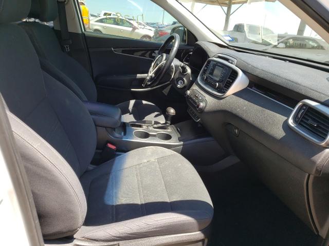 Photo 4 VIN: 5XYPG4A5XGG104687 - KIA SORENTO LX 