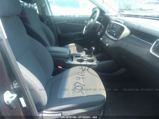 Photo 4 VIN: 5XYPG4A5XJG393707 - KIA SORENTO 