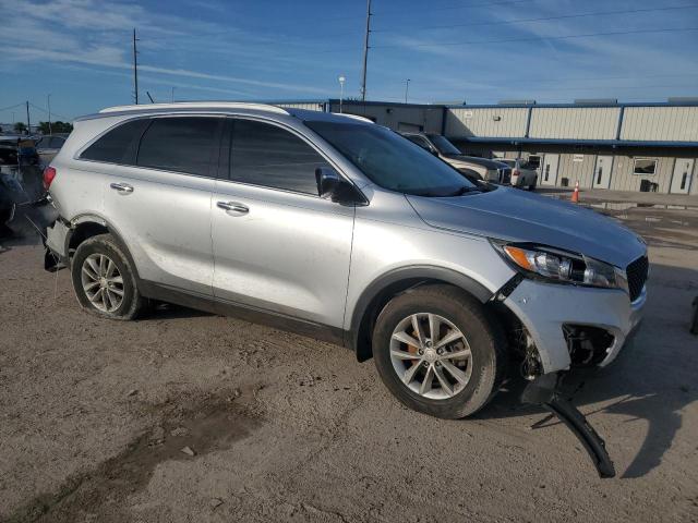 Photo 3 VIN: 5XYPG4A5XJG400204 - KIA SORENTO 