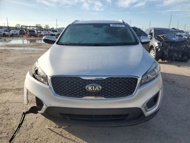 Photo 4 VIN: 5XYPG4A5XJG400204 - KIA SORENTO 