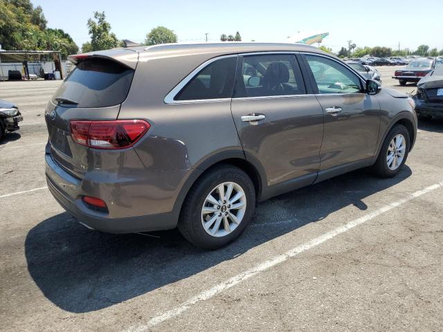 Photo 2 VIN: 5XYPG4A5XKG448478 - KIA SORENTO LX 