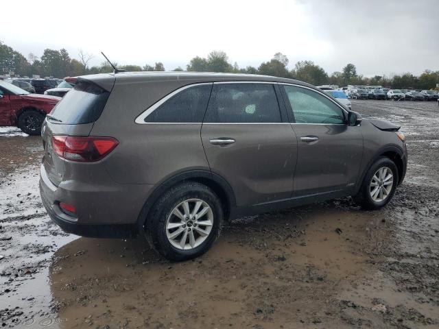 Photo 2 VIN: 5XYPGDA30KG528869 - KIA SORENTO L 