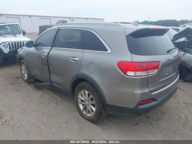 Photo 2 VIN: 5XYPGDA31GG048086 - KIA SORENTO 