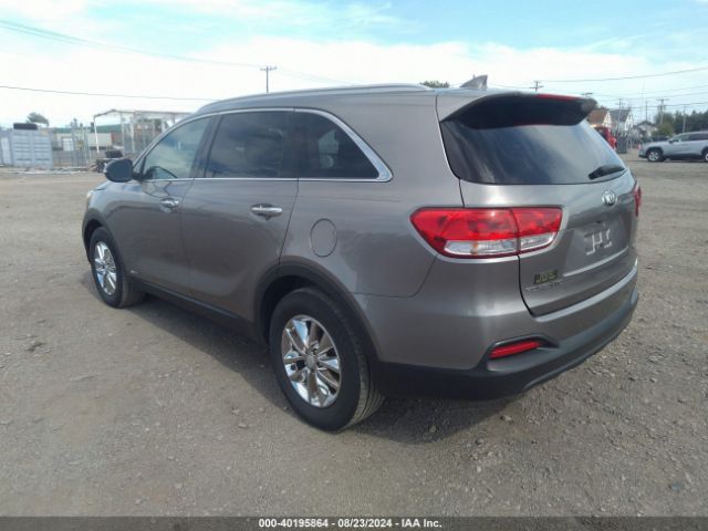 Photo 2 VIN: 5XYPGDA32GG165790 - KIA SORENTO 