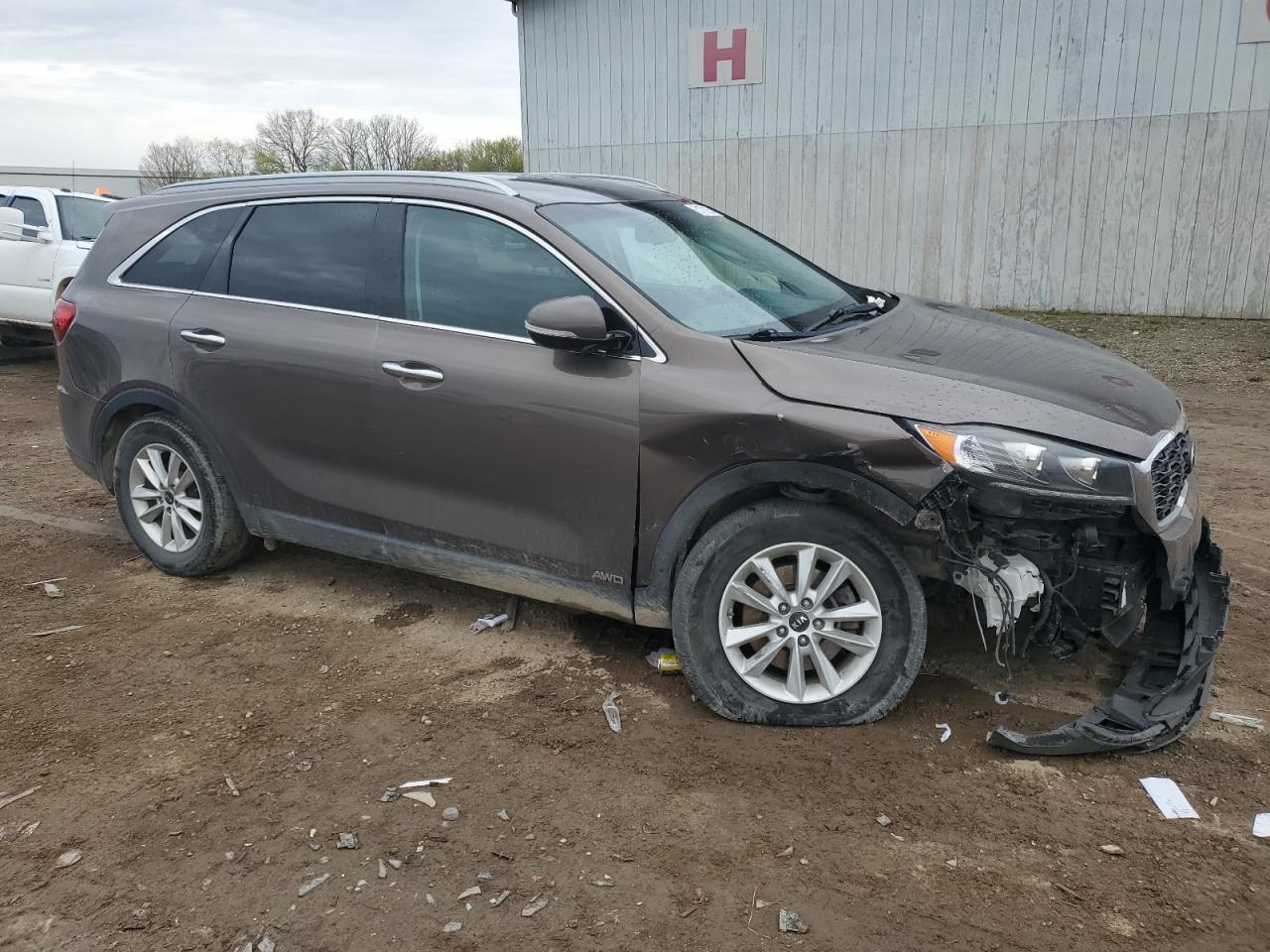 Photo 3 VIN: 5XYPGDA32KG439496 - KIA SORENTO 