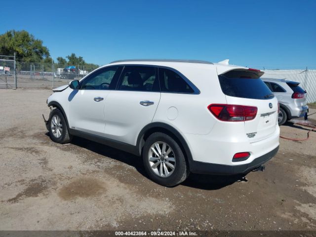 Photo 2 VIN: 5XYPGDA32KG537718 - KIA SORENTO 