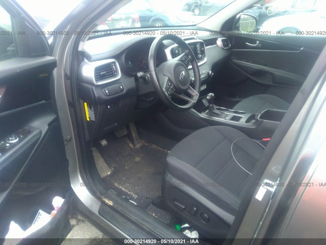 Photo 4 VIN: 5XYPGDA33HG324575 - KIA SORENTO 