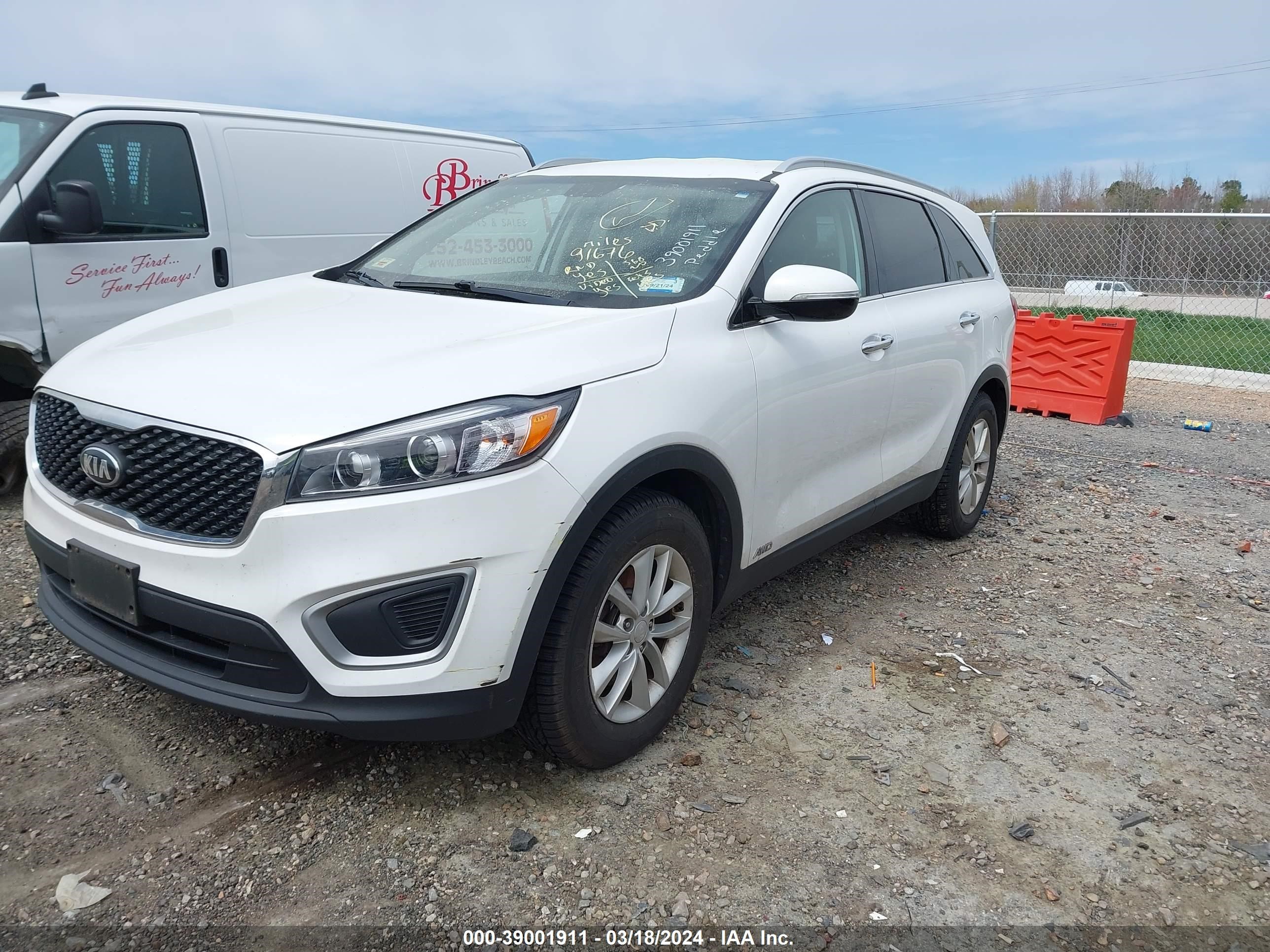 Photo 1 VIN: 5XYPGDA33HG332739 - KIA SORENTO 