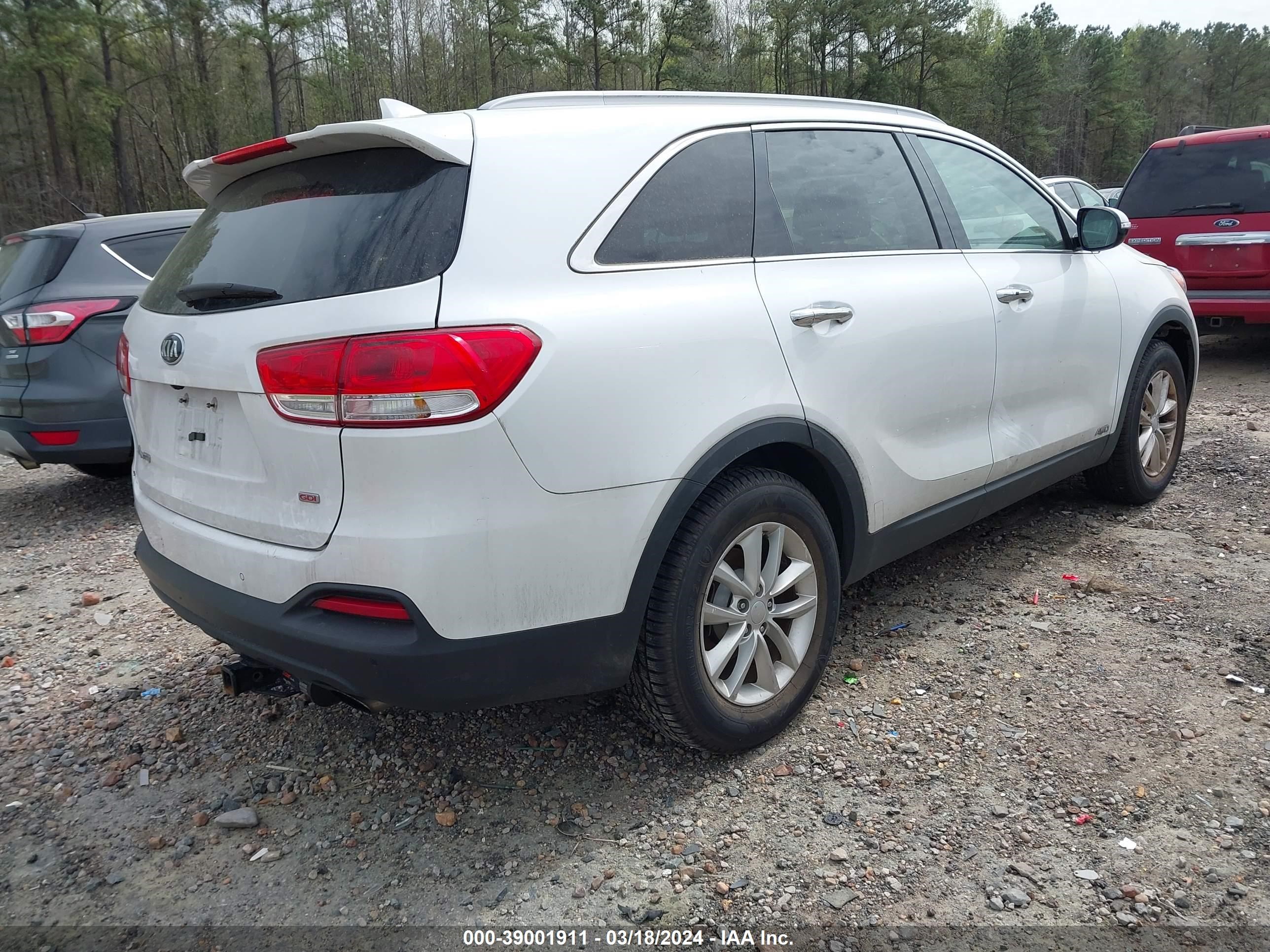 Photo 3 VIN: 5XYPGDA33HG332739 - KIA SORENTO 