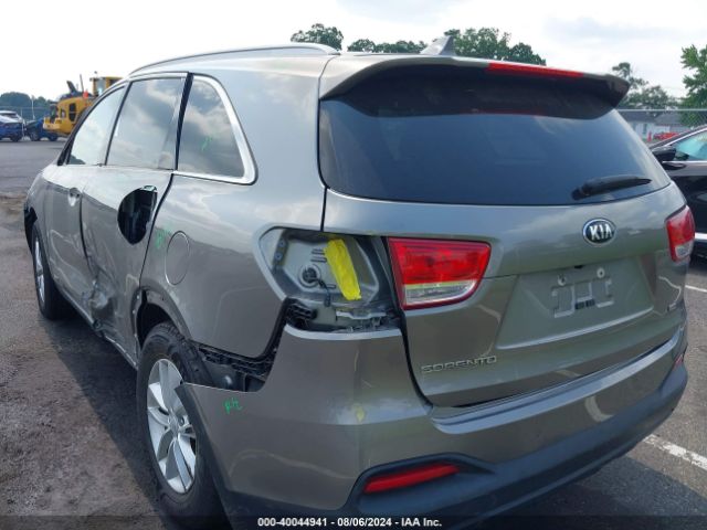 Photo 2 VIN: 5XYPGDA33JG377167 - KIA SORENTO 