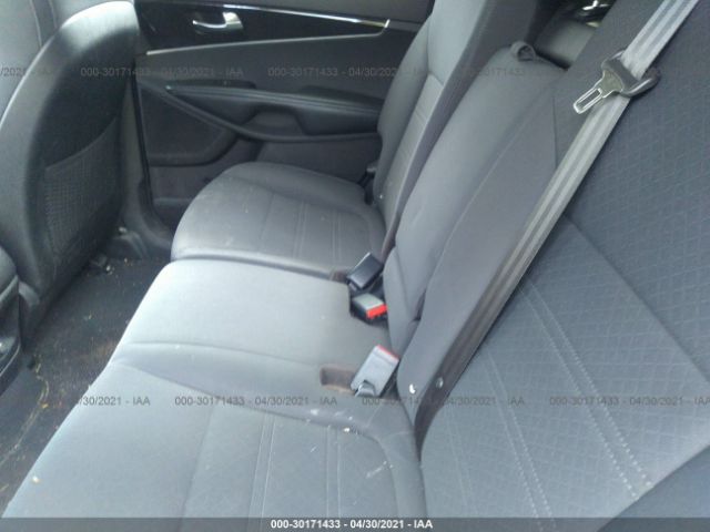 Photo 7 VIN: 5XYPGDA33JG410300 - KIA SORENTO 