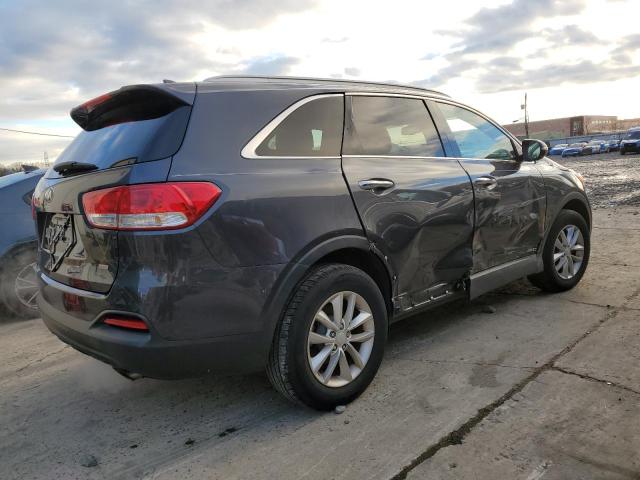 Photo 2 VIN: 5XYPGDA34GG102805 - KIA SORENTO 