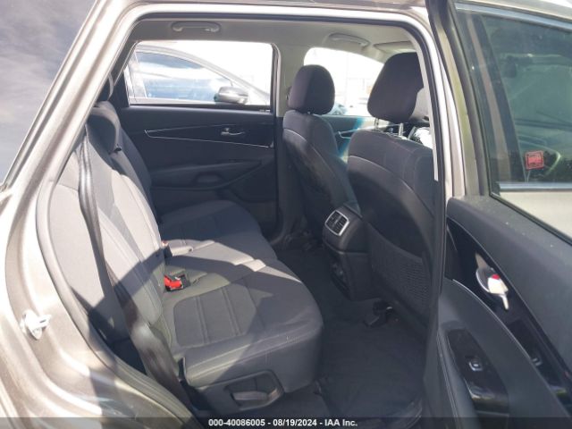 Photo 7 VIN: 5XYPGDA34GG108894 - KIA SORENTO 