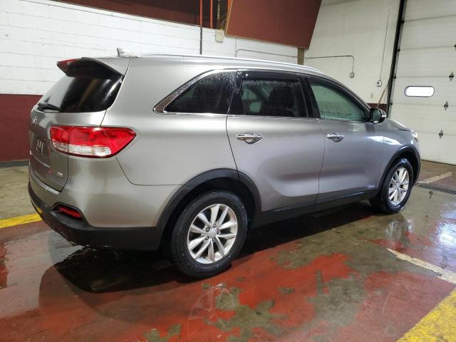 Photo 2 VIN: 5XYPGDA34GG149624 - KIA SORENTO LX 