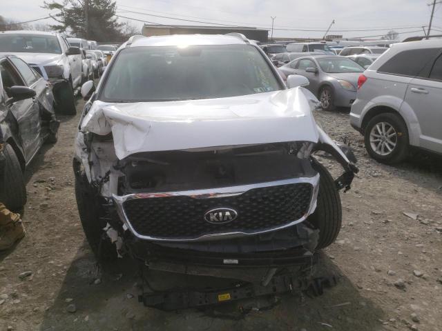 Photo 8 VIN: 5XYPGDA34HG248767 - KIA SORENTO LX 