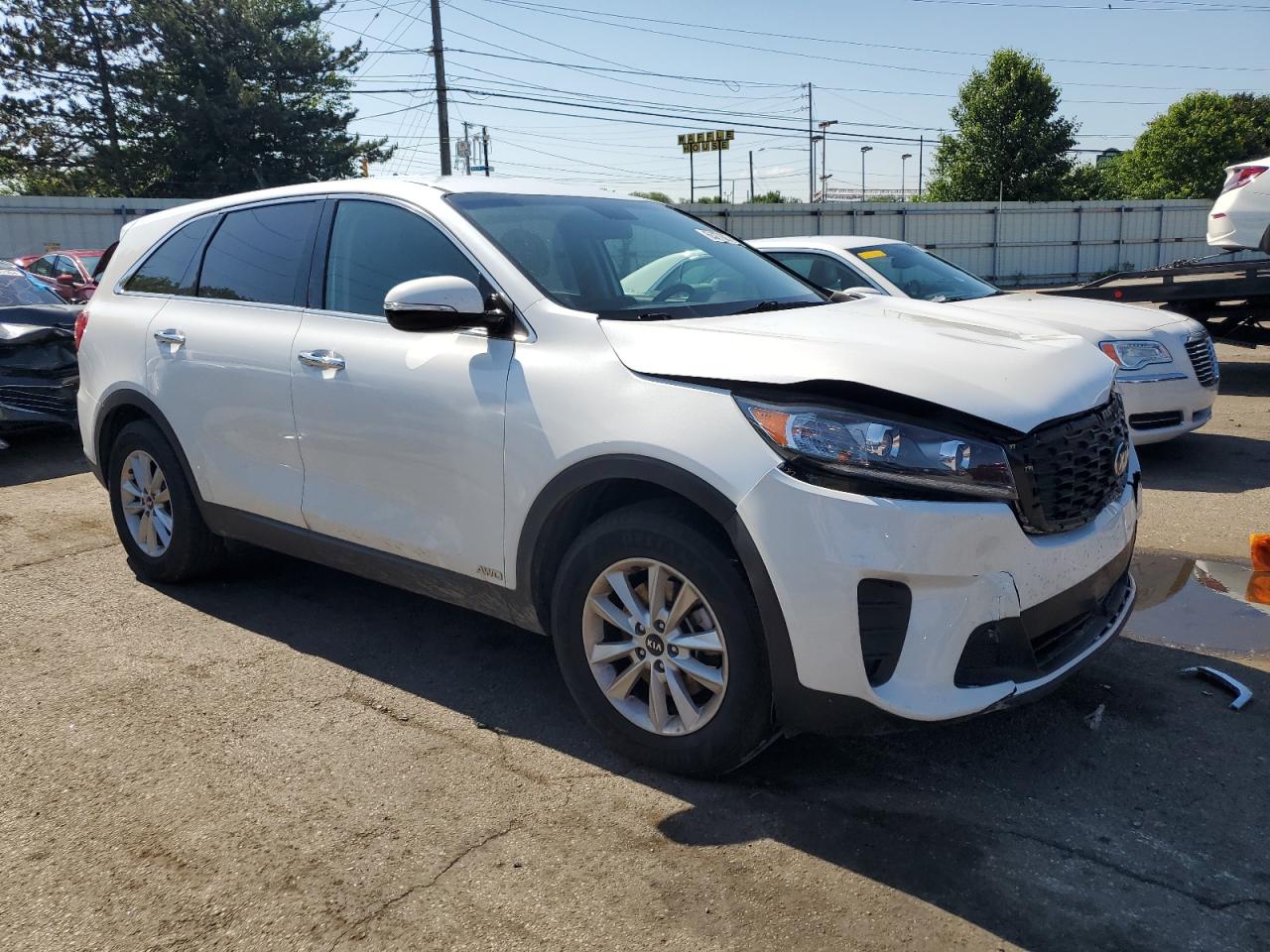 Photo 3 VIN: 5XYPGDA34KG527417 - KIA SORENTO 