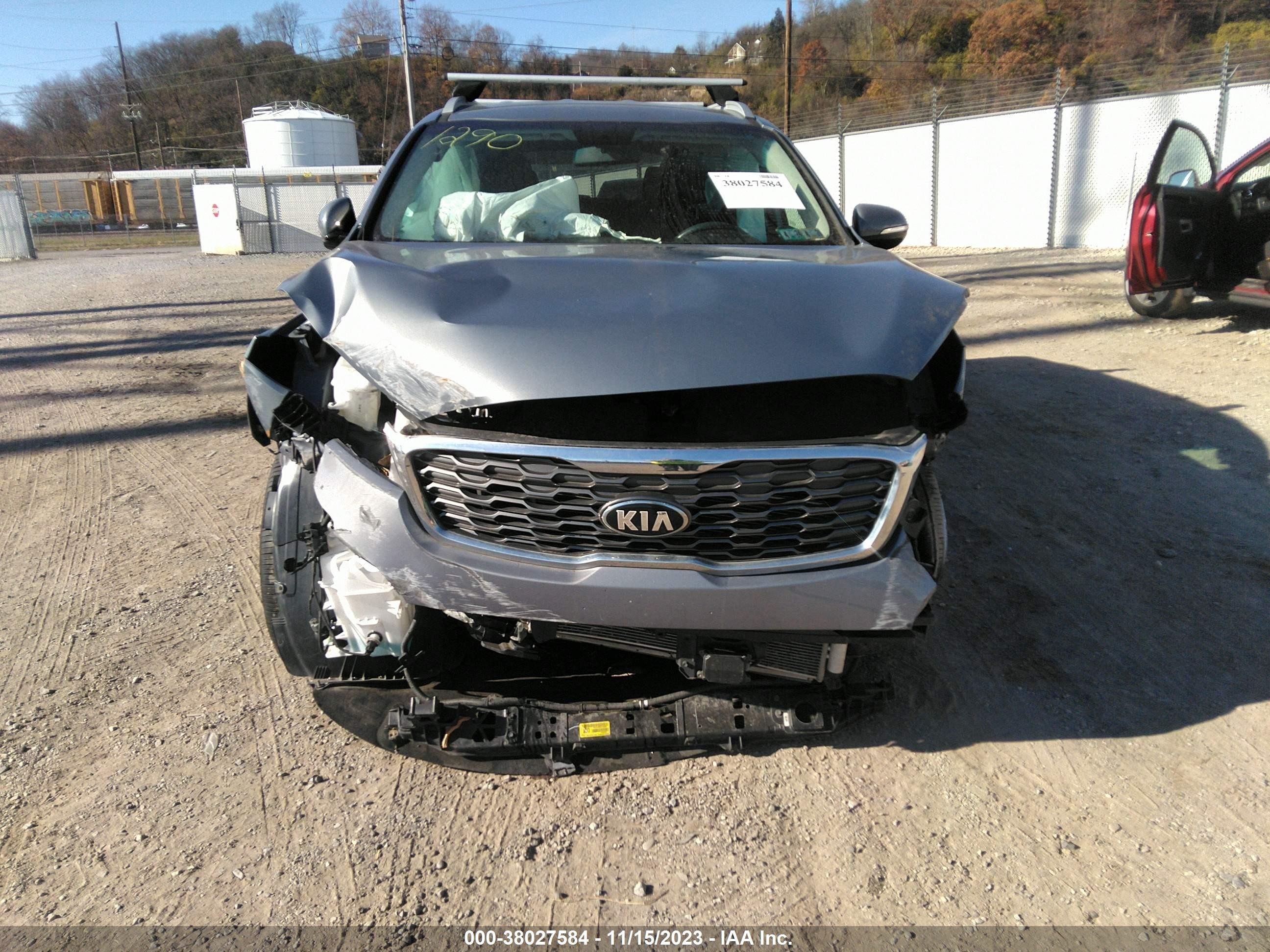 Photo 11 VIN: 5XYPGDA34LG641290 - KIA SORENTO 