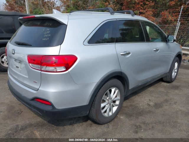 Photo 3 VIN: 5XYPGDA35GG017164 - KIA SORENTO 