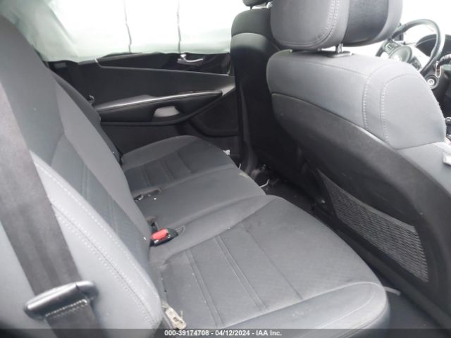 Photo 7 VIN: 5XYPGDA35GG048995 - KIA SORENTO 