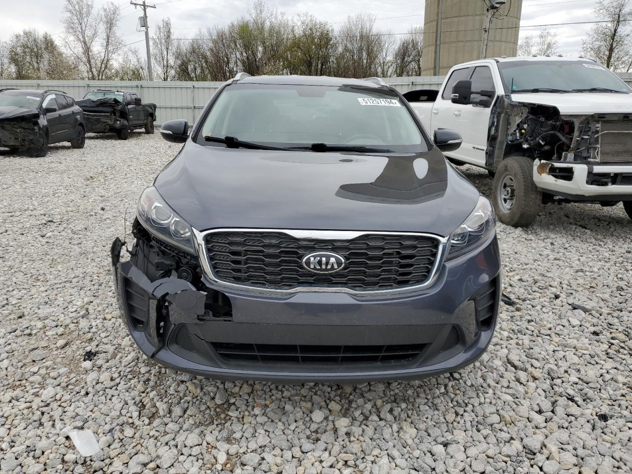 Photo 4 VIN: 5XYPGDA35KG433109 - KIA SORENTO 